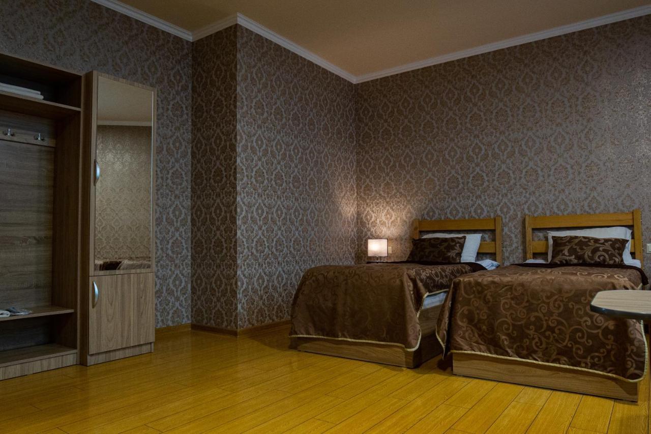 Inga Hotel Ереван Екстериор снимка