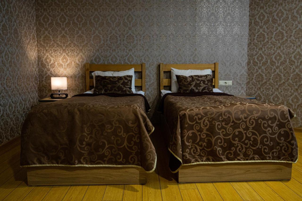 Inga Hotel Ереван Екстериор снимка